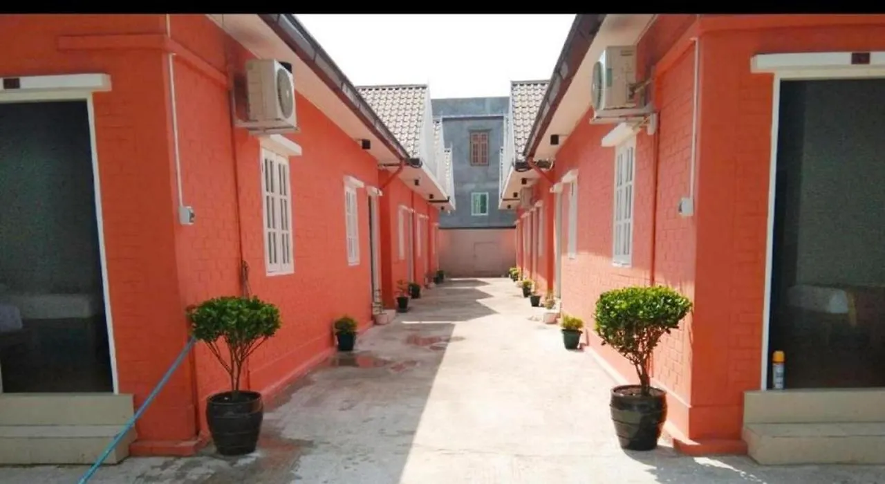 Sunrise Square Motel Yangon 2*,  Myanmar